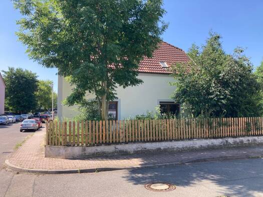 Einfamilienhaus zum Kauf 119.000 € 5 Zimmer 128 m² 554 m² Grundstück Laucha Laucha an der Unstrut 06636