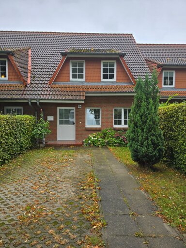 Reihenmittelhaus zur Miete 1.350 € 6 Zimmer 145 m² 200 m² Grundstück frei ab sofort Am Lüssower Berg Stralsund 18437