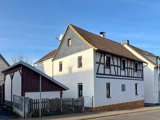 Einfamilienhaus zum Kauf 275.000 € 6 Zimmer 160 m² 251 m² Grundstück Hirzenhain 63697