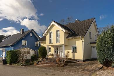 Einfamilienhaus zum Kauf 519.000 € 5 Zimmer 170 m² 450 m² Grundstück Grundschule Martin 3 Andernach 56626