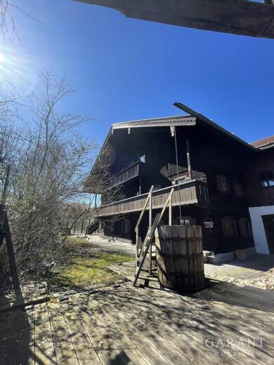 Bauernhaus zum Kauf 1.600.000 € 10 Zimmer 490 m² 964 m² Grundstück Gerspoint Saaldorf-Surheim 83416