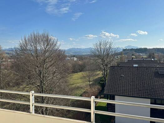 Wohnung zur Miete 1.680 € 3 Zimmer 105,5 m² frei ab 01.06.2026 Kempten 87435