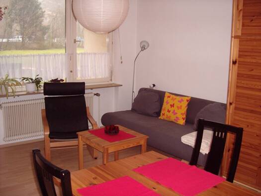 Wohnung zur Miete 330 € 1 Zimmer 32 m² frei ab 01.05.2026 Büchenbach Erlangen 91056