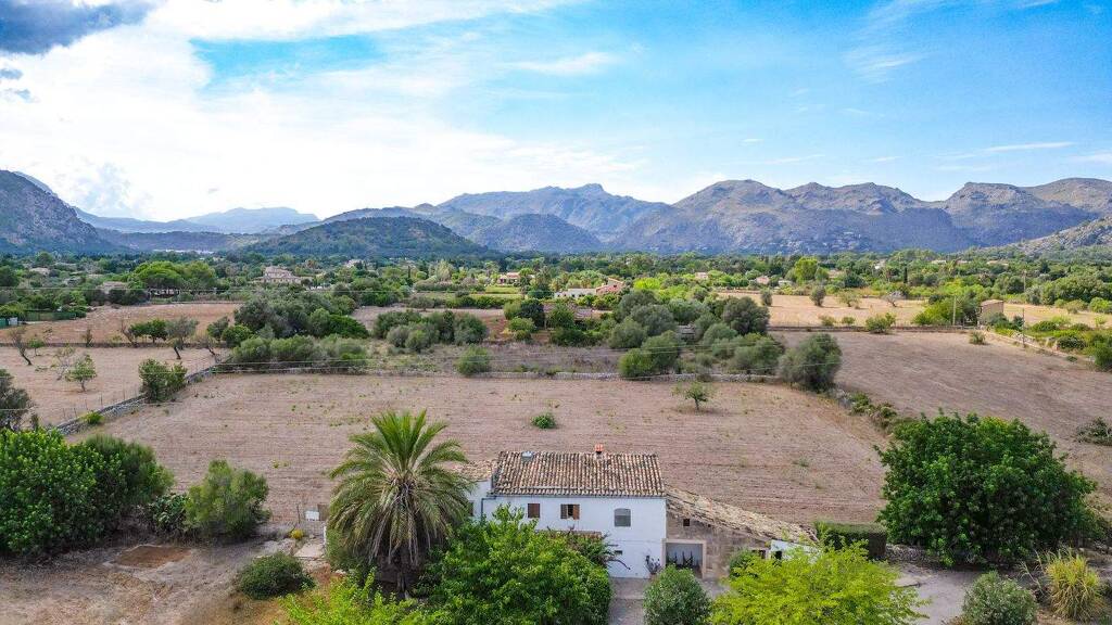 Landhaus zum Kauf provisionsfrei 1.200.000 € 5 Zimmer 235 m² 14.587 m² Grundstück Puerto Pollensa 07460