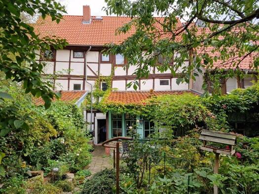 Mehrfamilienhaus zum Kauf 119.000 € 282 m² 234 m² Grundstück frei ab sofort Wegeleben 38828