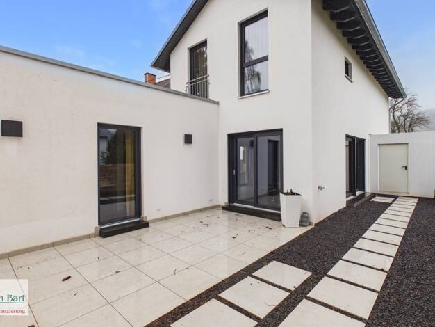 Einfamilienhaus zum Kauf 564.800 € 2 Zimmer 141,5 m² 733 m² Grundstück Serrig 54455