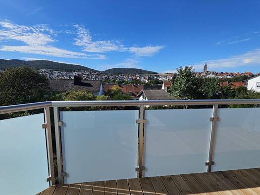 Reihenhaus zur Miete 1.100 € 3 Zimmer 107 m² 206 m² Grundstück frei ab 01.10.2026 Bad Wildungen Bad Wildungen 34537