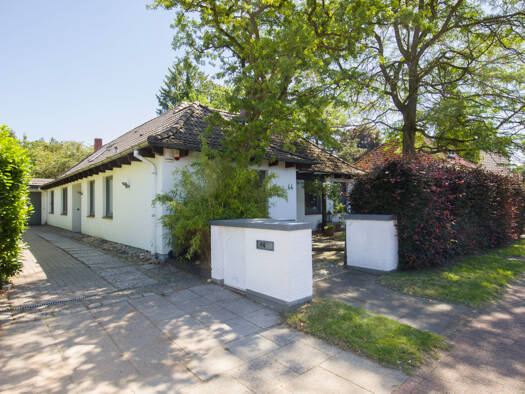 Einfamilienhaus zum Kauf 1.275.000 € 5 Zimmer 190 m² 875 m² Grundstück Hamburg / Rissen 22559