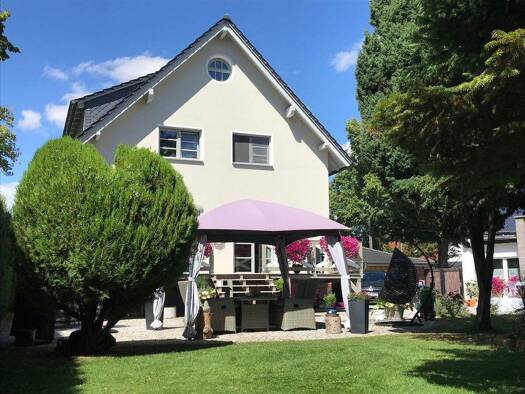 Einfamilienhaus zum Kauf 849.900 € 5 Zimmer 209 m² 1.250 m² Grundstück Vieselbach Erfurt 99098