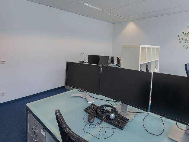 Bürofläche zur Miete provisionsfrei 1.500 € 30 m² Bürofläche Fanny Zobel Str. Alt-Treptow Berlin 12435