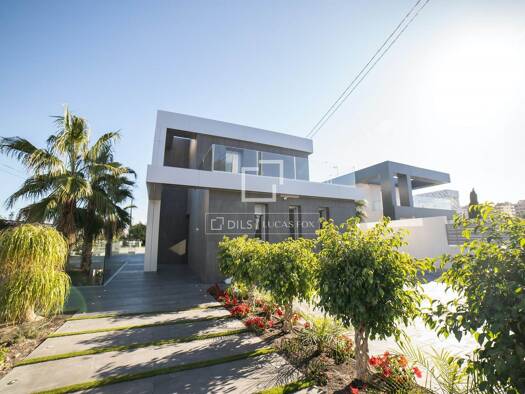 Haus zum Kauf 1.790.000 € 639 m² 500 m² Grundstück El Campello 03560