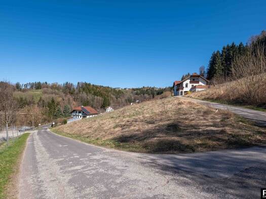 Grundstück zum Kauf 650.000 € 9.349 m² Grundstück Kirchschlag bei Linz 4202