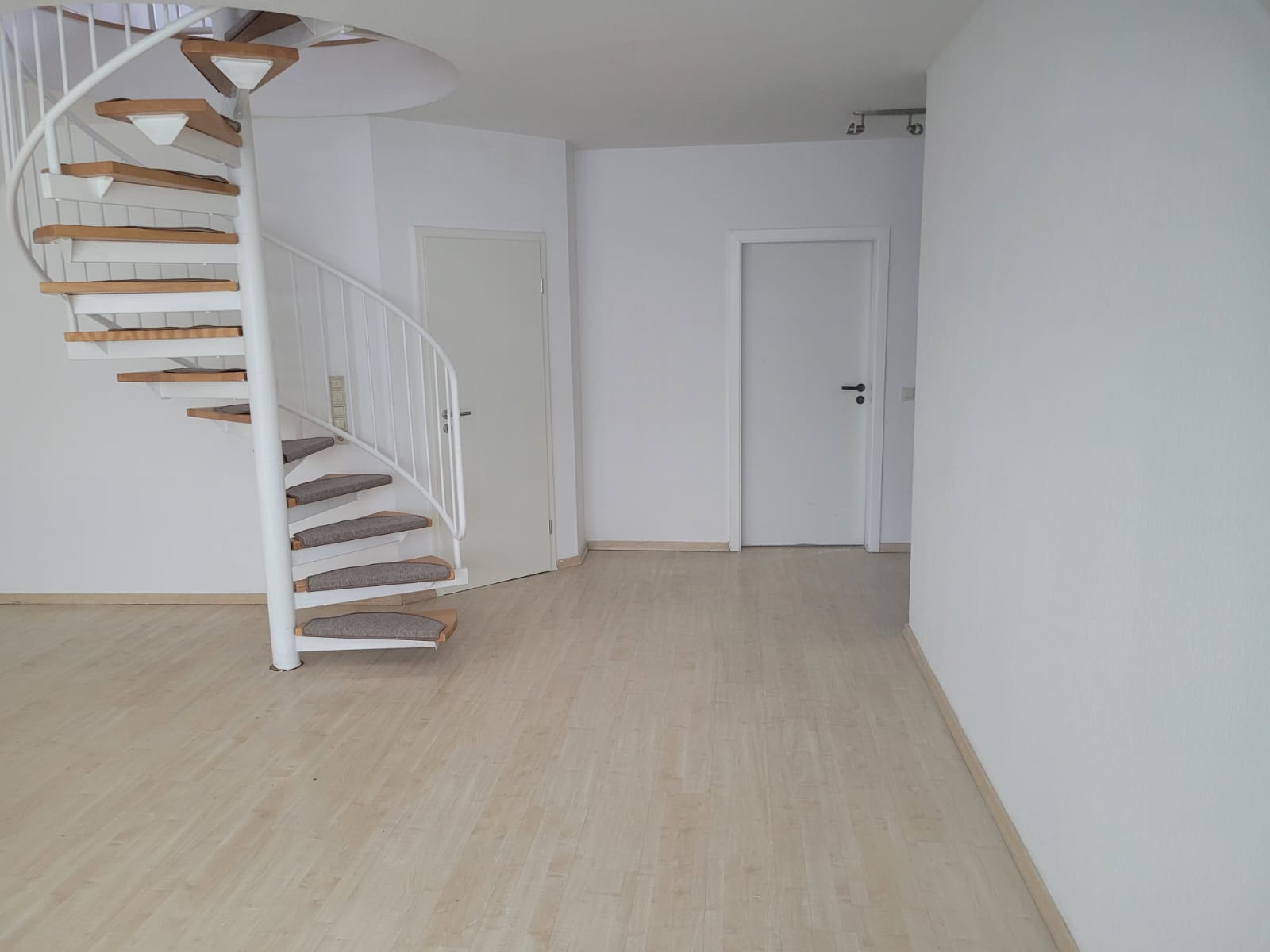 Maisonette zur Miete 900 € 3 Zimmer 100 m²<br/>Wohnfläche 2.<br/>Geschoss ab sofort<br/>Verfügbarkeit Mitte Kamen 59174