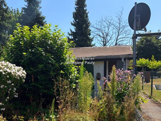 Mehrfamilienhaus zum Kauf 168.000 € 9 Zimmer 148 m² 380 m² Grundstück Beckrath West 41189