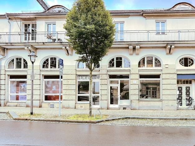 Laden zur Miete 11 € 168 m² Verkaufsfläche teilbar ab 97 m² Bühlau/Weißer Hirsch Dresden 01324