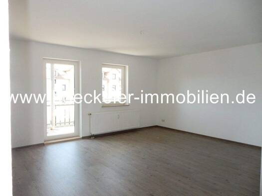 Wohnung zur Miete 290 € 1 Zimmer 38,3 m² 3. Geschoss frei ab sofort Naumburg 06618