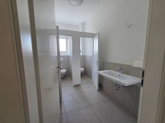 Büro zur Miete provisionsfrei 1.526 € 4 Zimmer 90 m² Bürofläche Steglitz Steglitz-Zehlendorf 12169