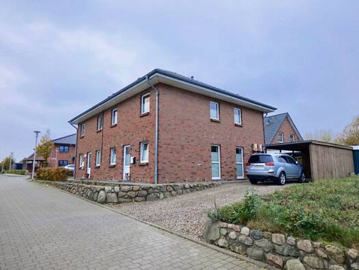 Doppelhaushälfte zum Kauf provisionsfrei 375.000 € 1 Zimmer 106 m² 281 m² Grundstück Emmi-Leisner-Straße 39 a Tarup Tarup 24943