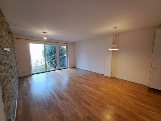 Wohnung zur Miete 1.050 € 3 Zimmer 69 m² EG frei ab sofort Carl-Zuckmayer-Weg 3 Henndorf am Wallersee 5302