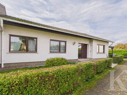 Reihenendhaus zum Kauf 315.000 € 4 Zimmer 141,5 m² 540 m² Grundstück Steinrausch Saarlouis 66740