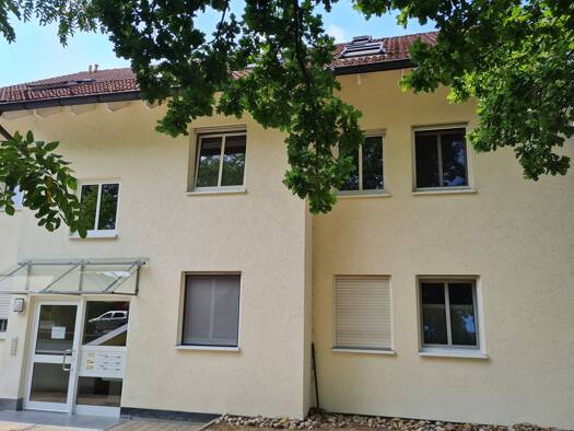 Wohnung zur Miete 813 € 3 Zimmer 81,3 m² Geschoss -1/3 frei ab 01.08.2026 Ludwigstraße 9 c Aichach 86551