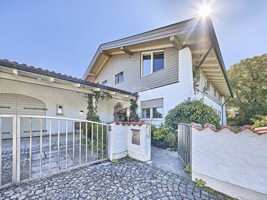 Einfamilienhaus zum Kauf 1.995.000 € 11 Zimmer 418 m² 1.748 m² Grundstück Breitbrunn Breitbrunn am Chiemsee 83254