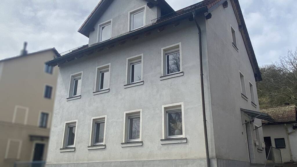 Mehrfamilienhaus zum Kauf 397.000 € 9 Zimmer 193 m² 430 m² Grundstück Treuchtlingen 91757