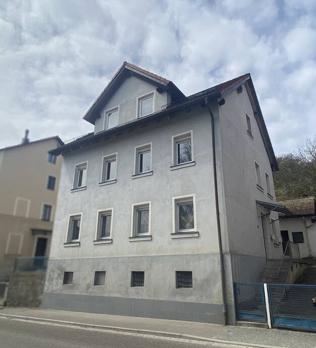 Mehrfamilienhaus zum Kauf 397.000 € 9 Zimmer 193 m² 430 m² Grundstück Treuchtlingen Treuchtlingen 91757