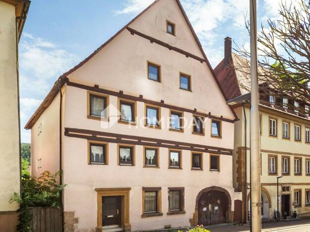 Mehrfamilienhaus zum Kauf 269.500 € 8 Zimmer 200 m² 328 m² Grundstück Lauchheim Lauchheim 73466