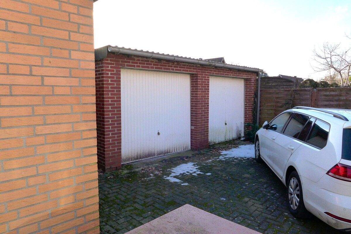 Immobilie in Großenkneten - Attraktiver Bungalow mit 2 Garagen - Bild 3