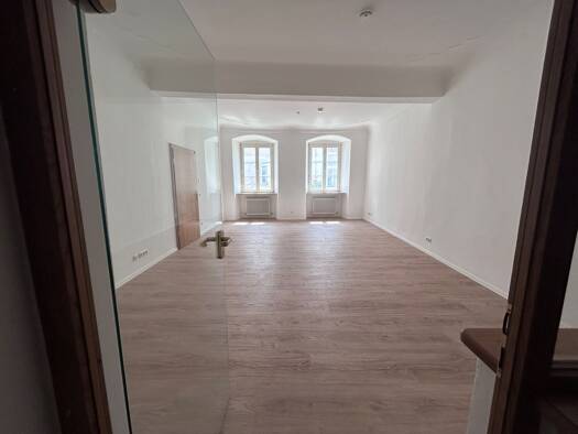 Wohnung zur Miete 779 € 2 Zimmer 86,6 m² frei ab 01.10.2026 Altstadt Passau 94032