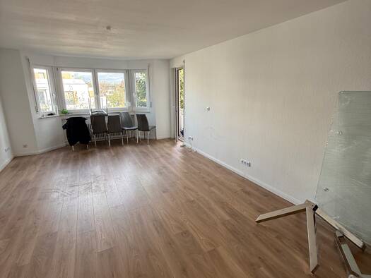 Wohnung zur Miete 1.300 € 3 Zimmer 92 m² Geschoss 2/3 frei ab 13.04.2026 Ippendorf Bonn 53127