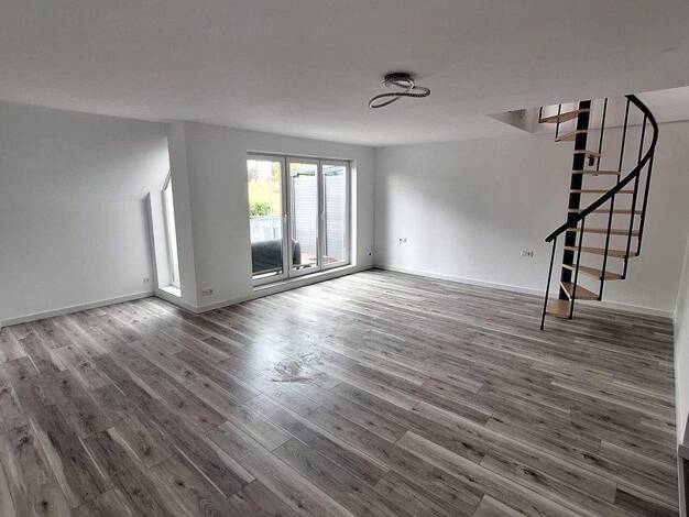 Maisonette zum Kauf provisionsfrei 289.000 € 2 Zimmer 70 m² 1. Geschoss Bietigheimer Straße 27 Geisingen Freiberg am Neckar 71691