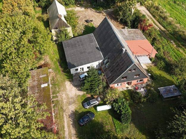 Einfamilienhaus zum Kauf 249.000 € 9 Zimmer 198 m² 5.000 m² Grundstück Altendorf Osten 21756