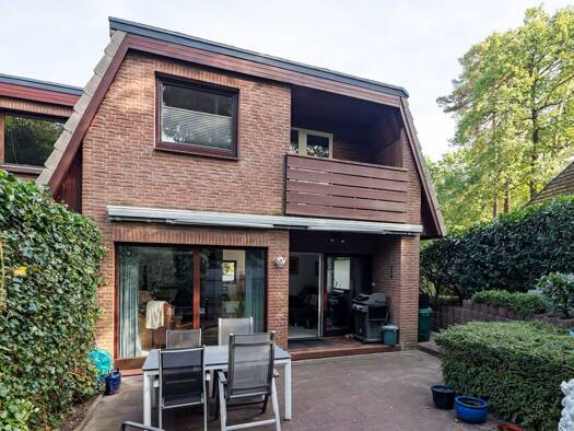 Doppelhaushälfte zum Kauf provisionsfrei 549.000 € 5,5 Zimmer 143 m² 399 m² Grundstück frei ab 15.02.2027 Hausbruch Hamburg 21149
