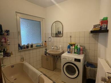 Wohnung zur Miete 475 € 3 Zimmer 76,1 m² 2. Geschoss frei ab sofort Duisburg Marxloh 47169