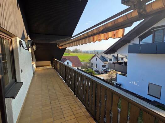 Wohnung zur Miete 1.500 € 4 Zimmer 134 m² Geschoss 2/2 frei ab sofort Meckesheim 74909