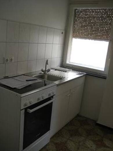 Wohnung zur Miete 550 € 2 Zimmer 61 m² 1. Geschoss frei ab sofort Grombühl Würzburg 97080
