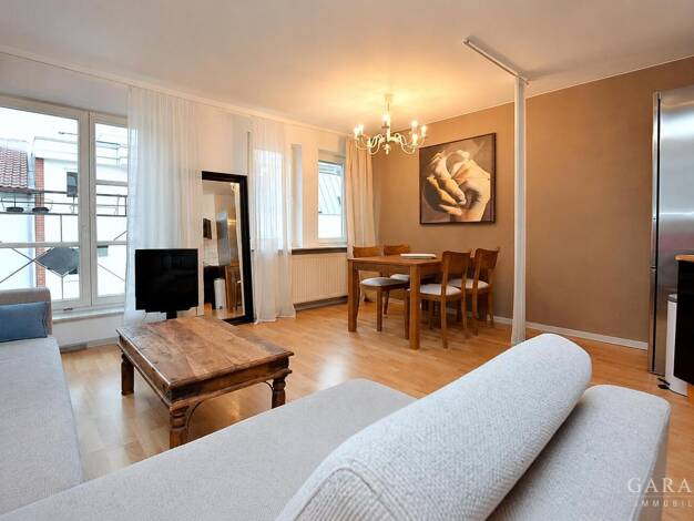 Wohnung zum Kauf 279.000 € 2 Zimmer 40 m² 4. Geschoss Mitte Mitte 70178