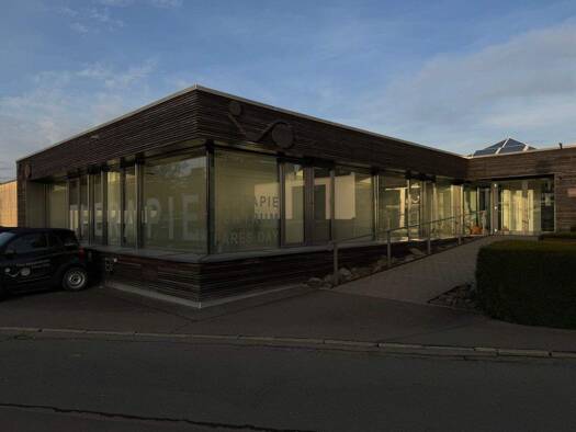 Bürogebäude zum Kauf provisionsfrei 14 Zimmer 467 m² Bürofläche Kulmbach 95326