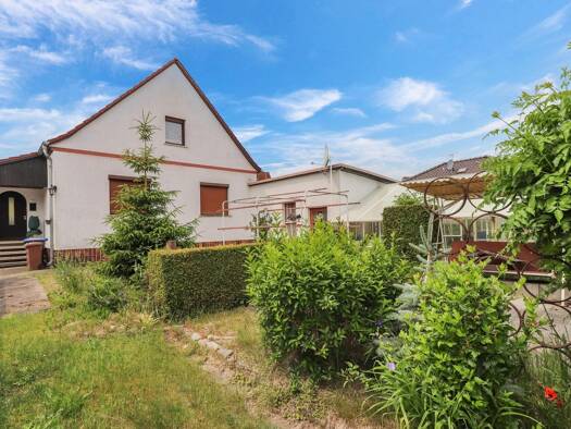 Einfamilienhaus zum Kauf 230.000 € 5 Zimmer 124 m² 1.178 m² Grundstück frei ab sofort Möser Möser 39291