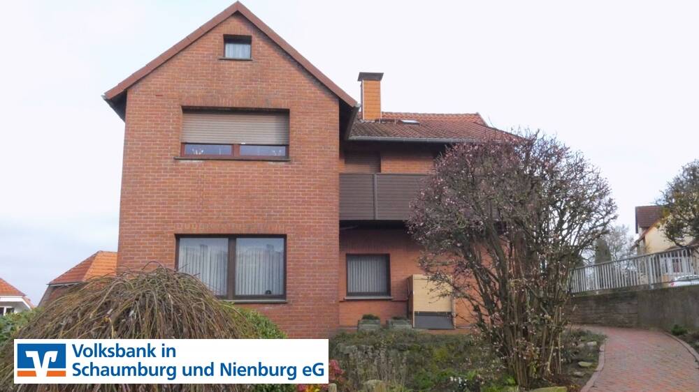 Mehrfamilienhaus zum Kauf 219.000 € 8 Zimmer 174 m²<br/>Wohnfläche 691 m²<br/>Grundstück 01.04.2025<br/>Verfügbarkeit Evesen Bückeburg / Röcke 31675