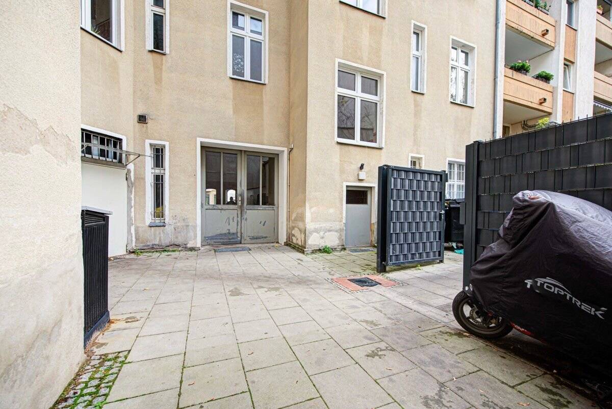 Property thumbnail 8