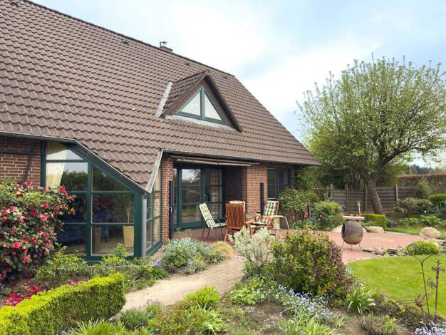 Haus zum Kauf 399.000 € 6 Zimmer 152 m² 1.218 m² Grundstück Hohenwestedt 24594