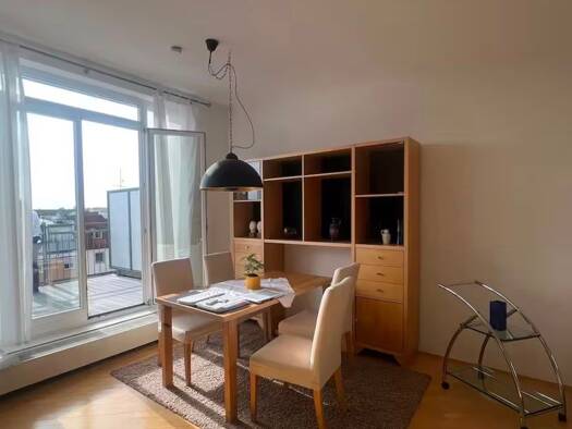 Terrassenwohnung zur Miete 2.200 € 2 Zimmer 50 m² Geschoss 3/3 frei ab sofort Schwabing-Freimann München 80804