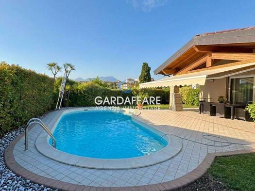 Haus zum Kauf 975.000 € 4 Zimmer MANERBA DEL GARDA 25080