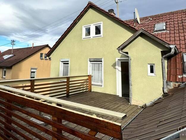 Doppelhaushälfte zum Kauf 419.000 € 8 Zimmer 146 m² 256 m² Grundstück Pfullingen 72783