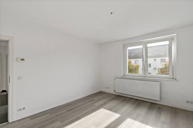 Wohnung zur Miete 390 € 2 Zimmer 47 m² 3. Geschoss Seebener Straße 142 Ortslage Trotha Halle (Saale) / Trotha 06118
