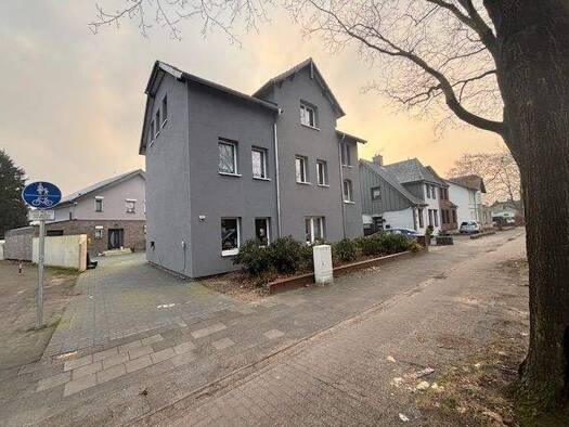 Mehrfamilienhaus zum Kauf 785.000 € 10 Zimmer 324 m² 740 m² Grundstück Kieler Straße 288 Einfeld Neumünster / Tungendorf 24536