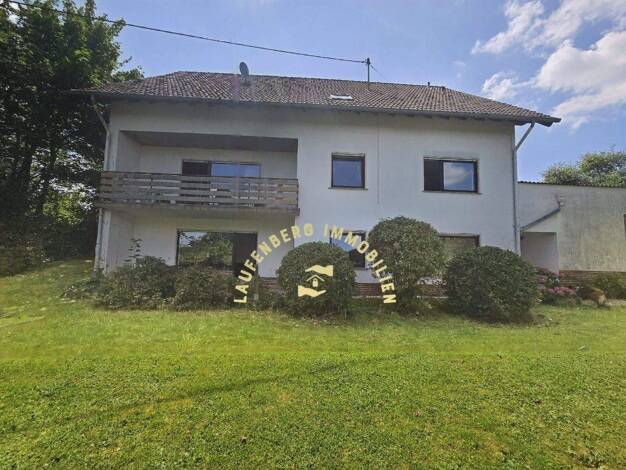 Mehrfamilienhaus zum Kauf 399.000 € 10 Zimmer 300 m² 1.200 m² Grundstück frei ab sofort Halscheid Windeck 51570